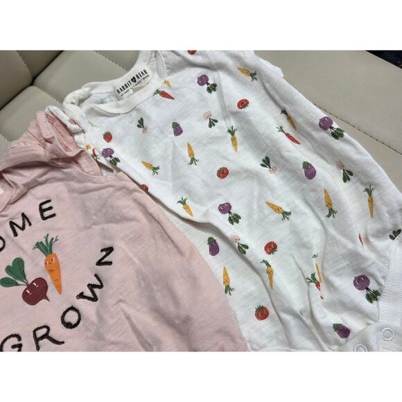 5/$20 "Home Grown" Onesie Set - Rabbit + Bear - 3-6mo - Picture 3 of 4